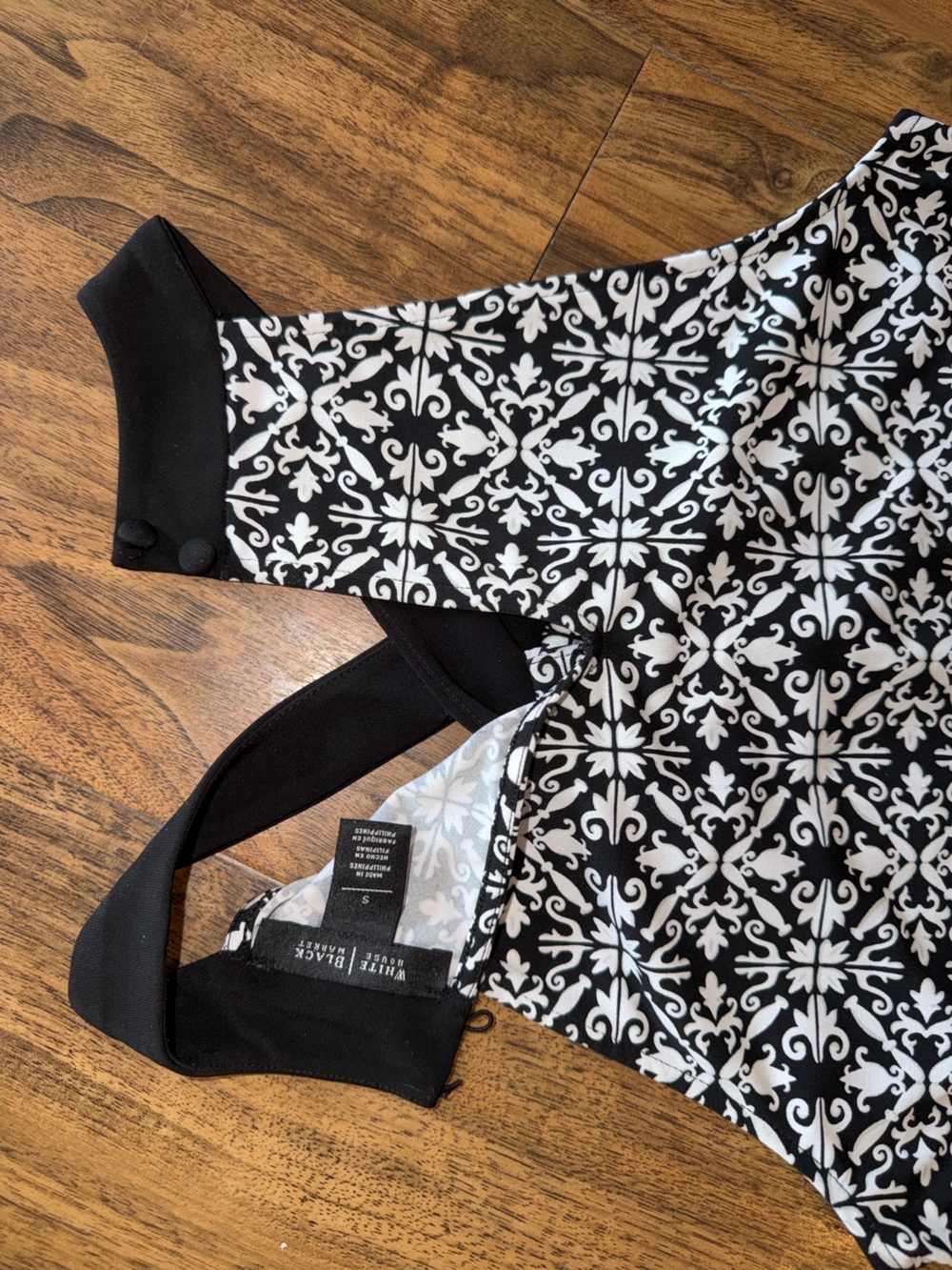 WHBM Printed Halter Tank - Picture 6 of 6